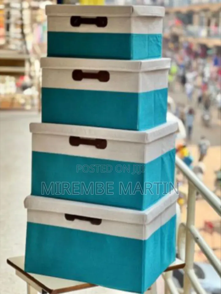Set of 4 Collapsible Fabric Storage Boxes With Lids