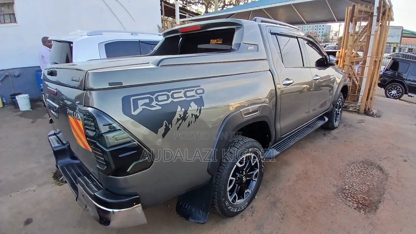 Toyota Hilux 2018 Gray