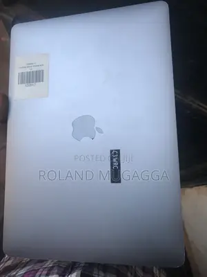 Laptop Apple MacBook Pro 16GB Intel Core i7 HDD+SSD 512GB