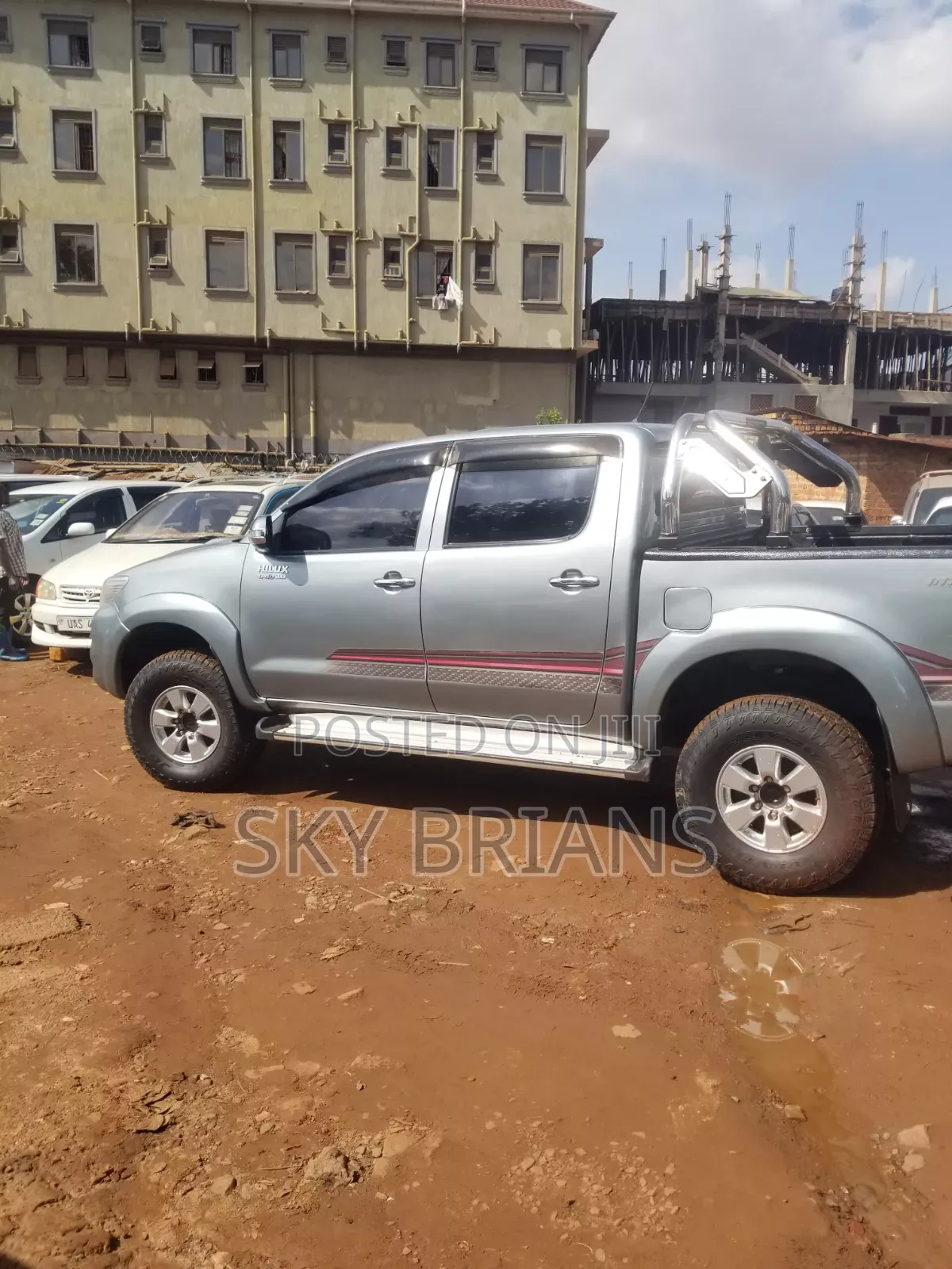 Toyota Hilux 2015 Gray