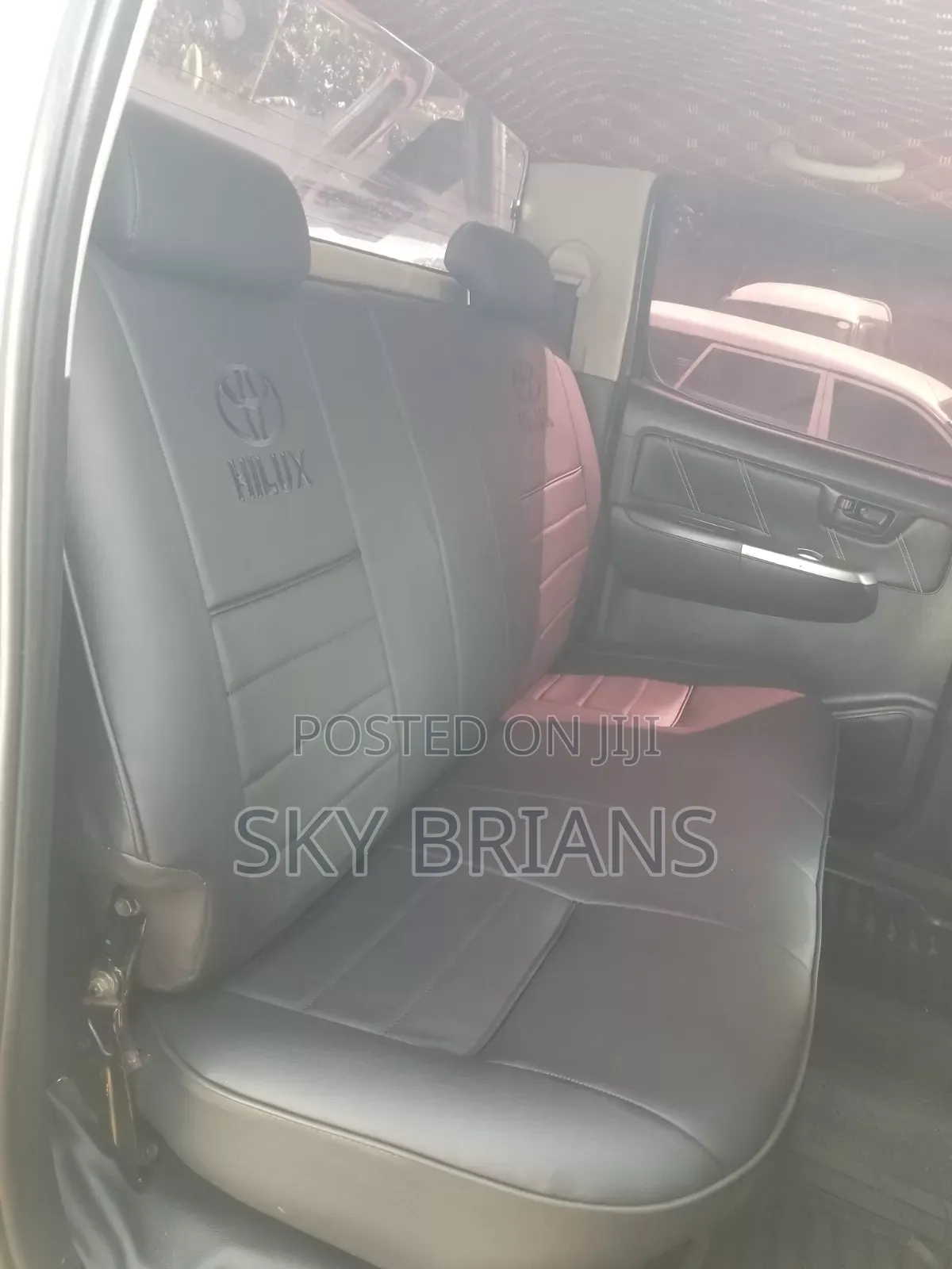 Toyota Hilux 2015 Gray