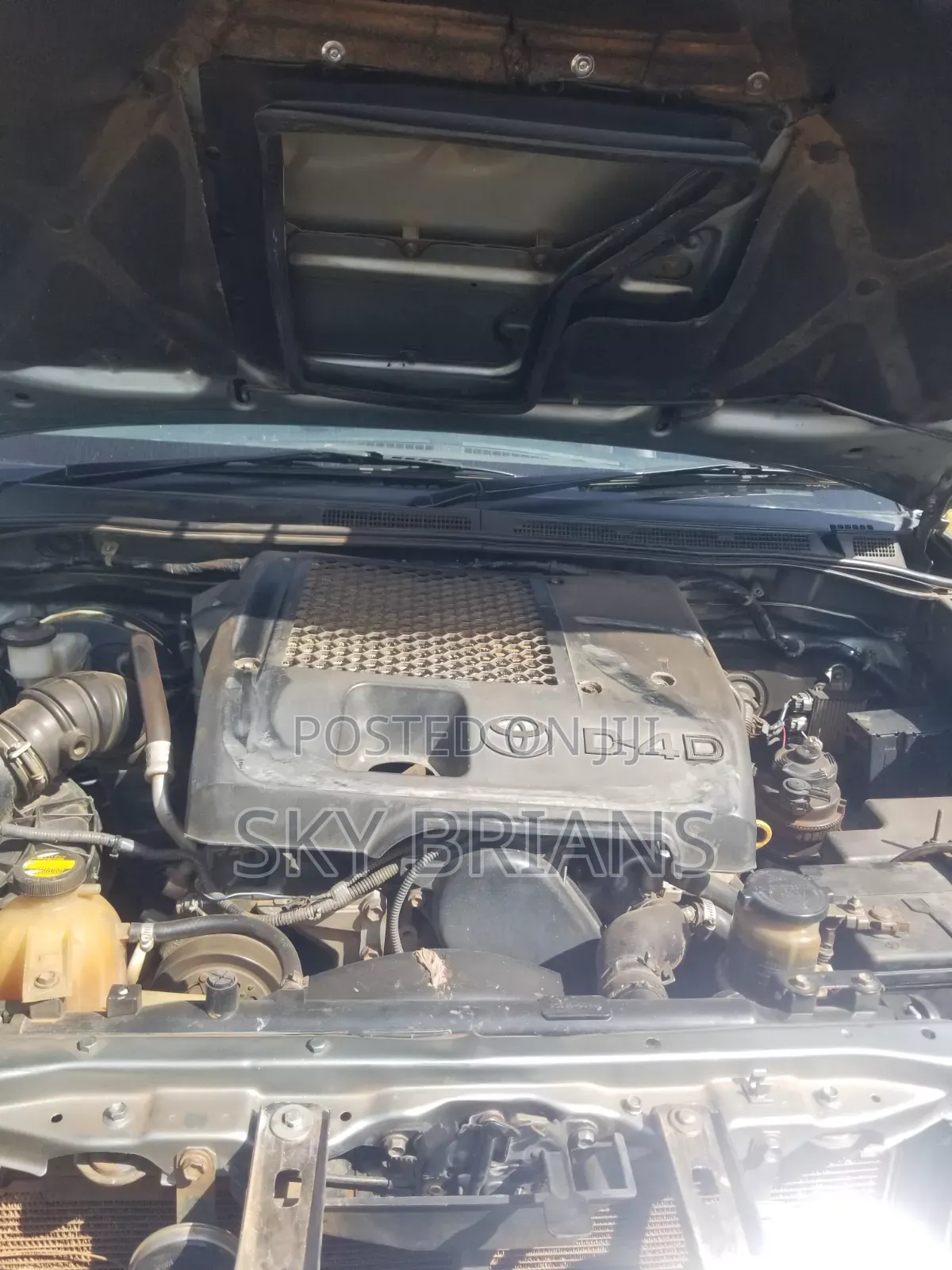 Toyota Hilux 2015 Gray