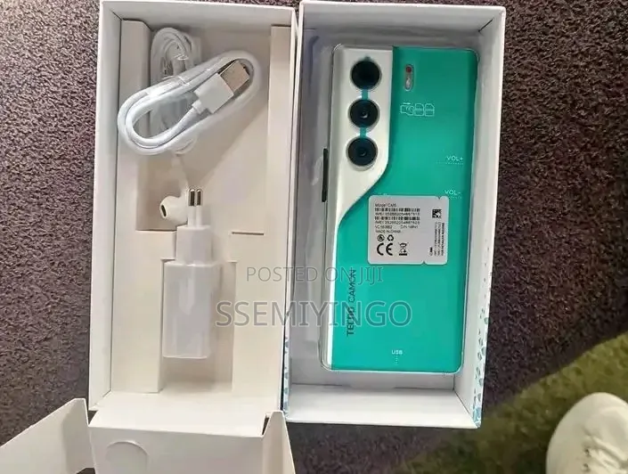 New Tecno Camon 40 Pro 5G 256 GB Green