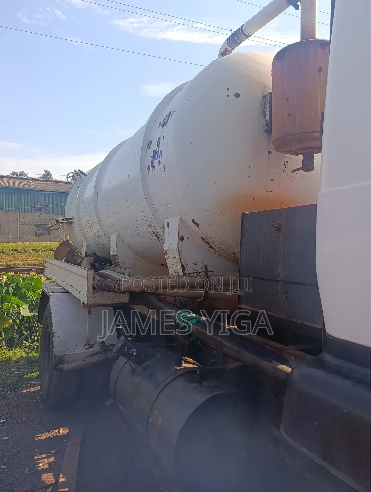 Cesspool Empiter Truck and Water Pump Services at Affordable Prices
