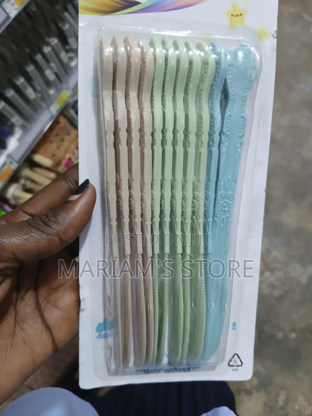 Pastic Knives