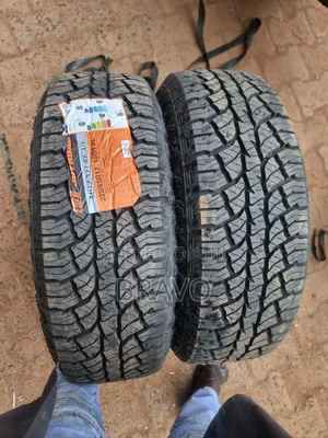 225/65r17 Adventure All Terrain