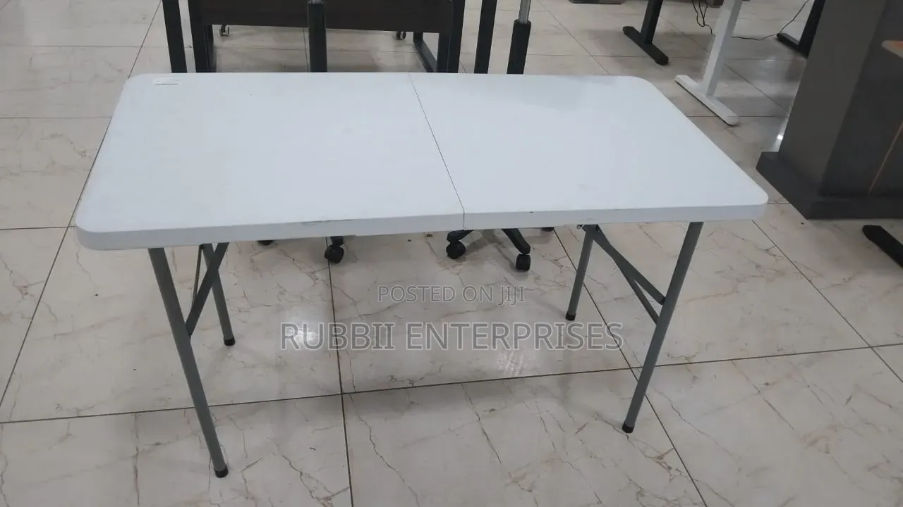 Foldable Picnic Table