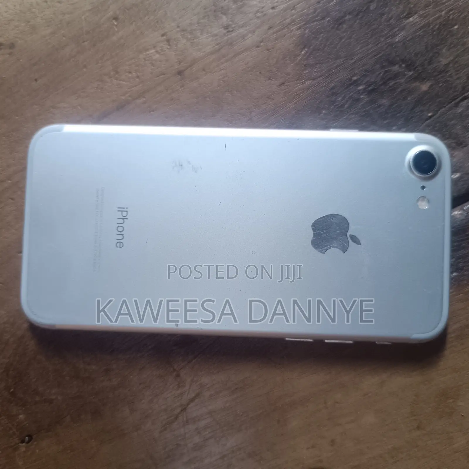 Apple iPhone 7 32 GB Silver
