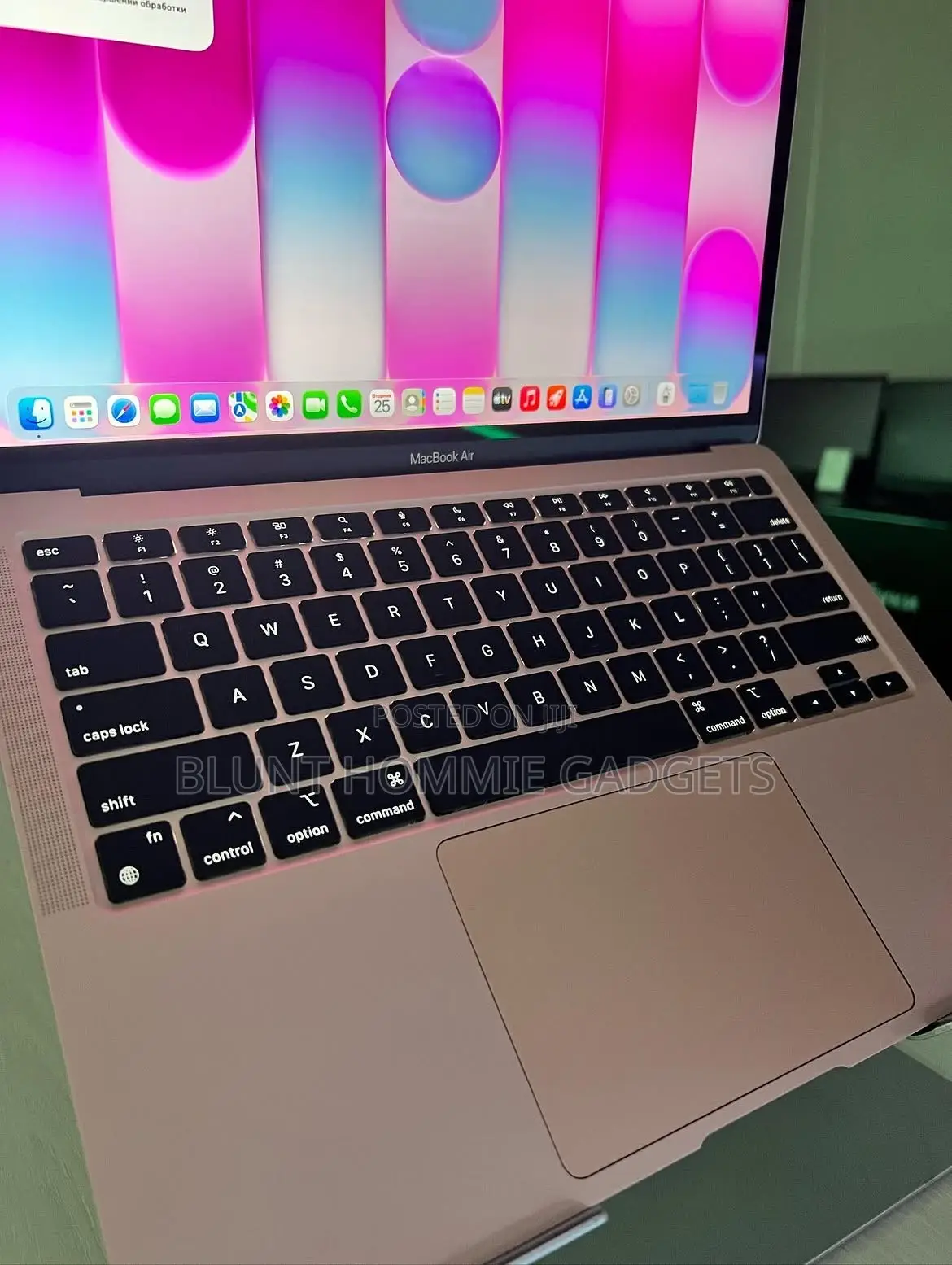 Laptop Apple MacBook Air 2020 8GB Apple M1 HDD+SSD 256GB