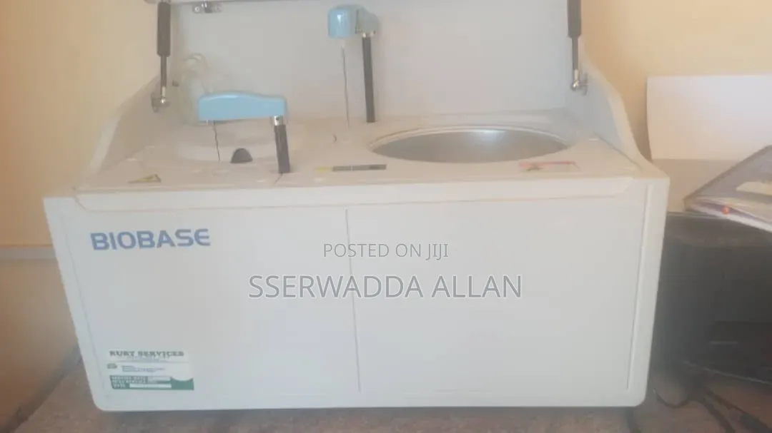 Biochemistry Analyser on Sale