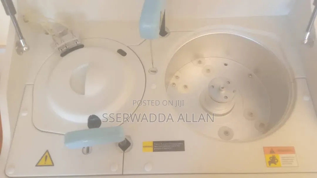 Biochemistry Analyser on Sale