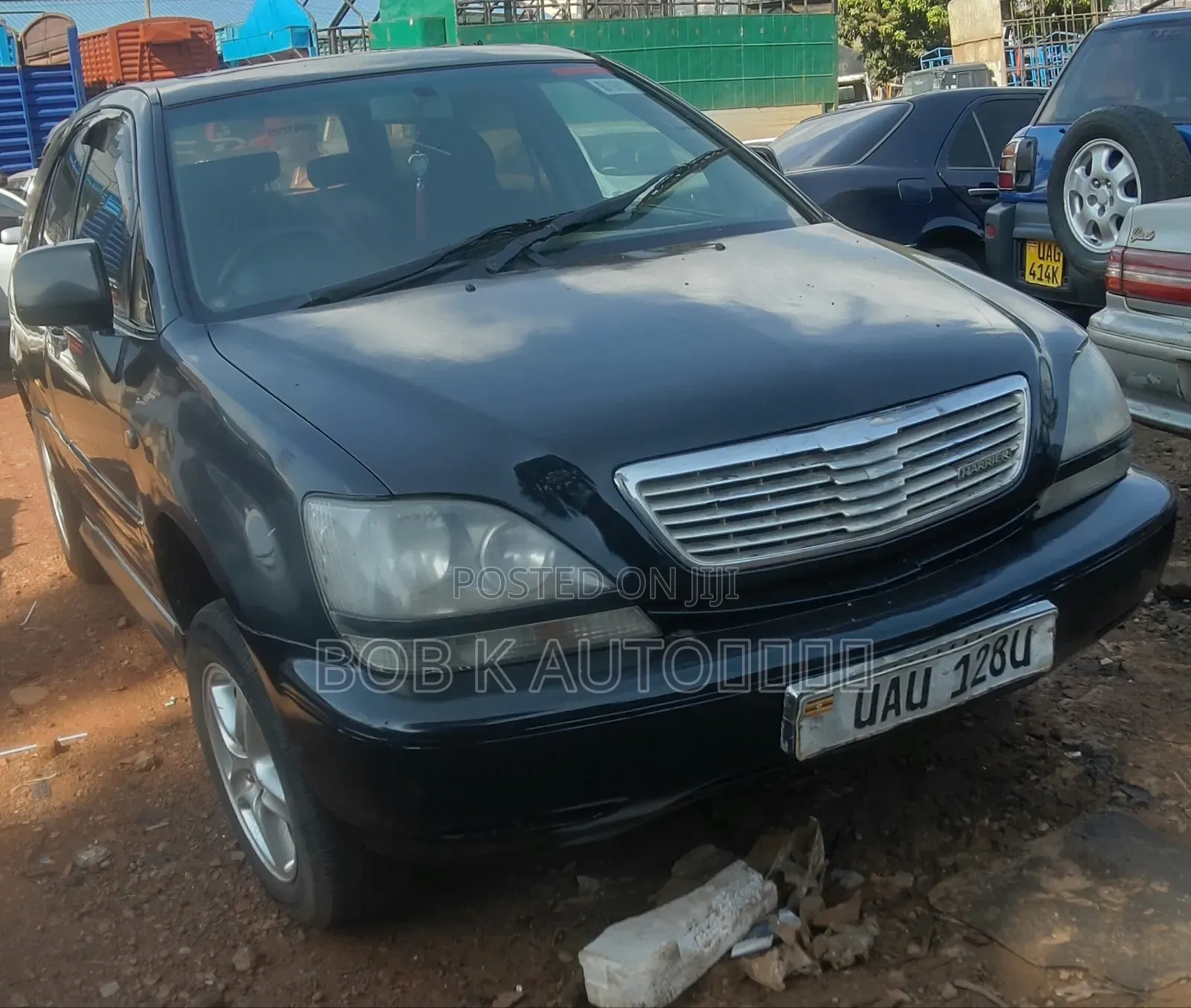 Toyota Harrier 2000 Black