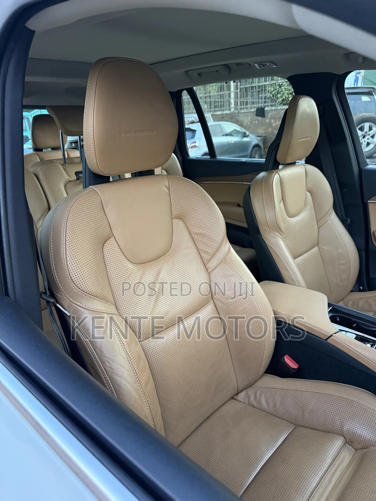 Volvo XC90 Plug-In Hybrid T8 AWD Core 7-Seater 2025 White