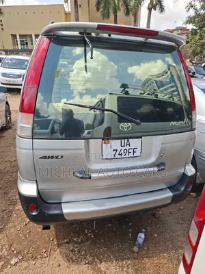 Toyota Noah 2001 Gray