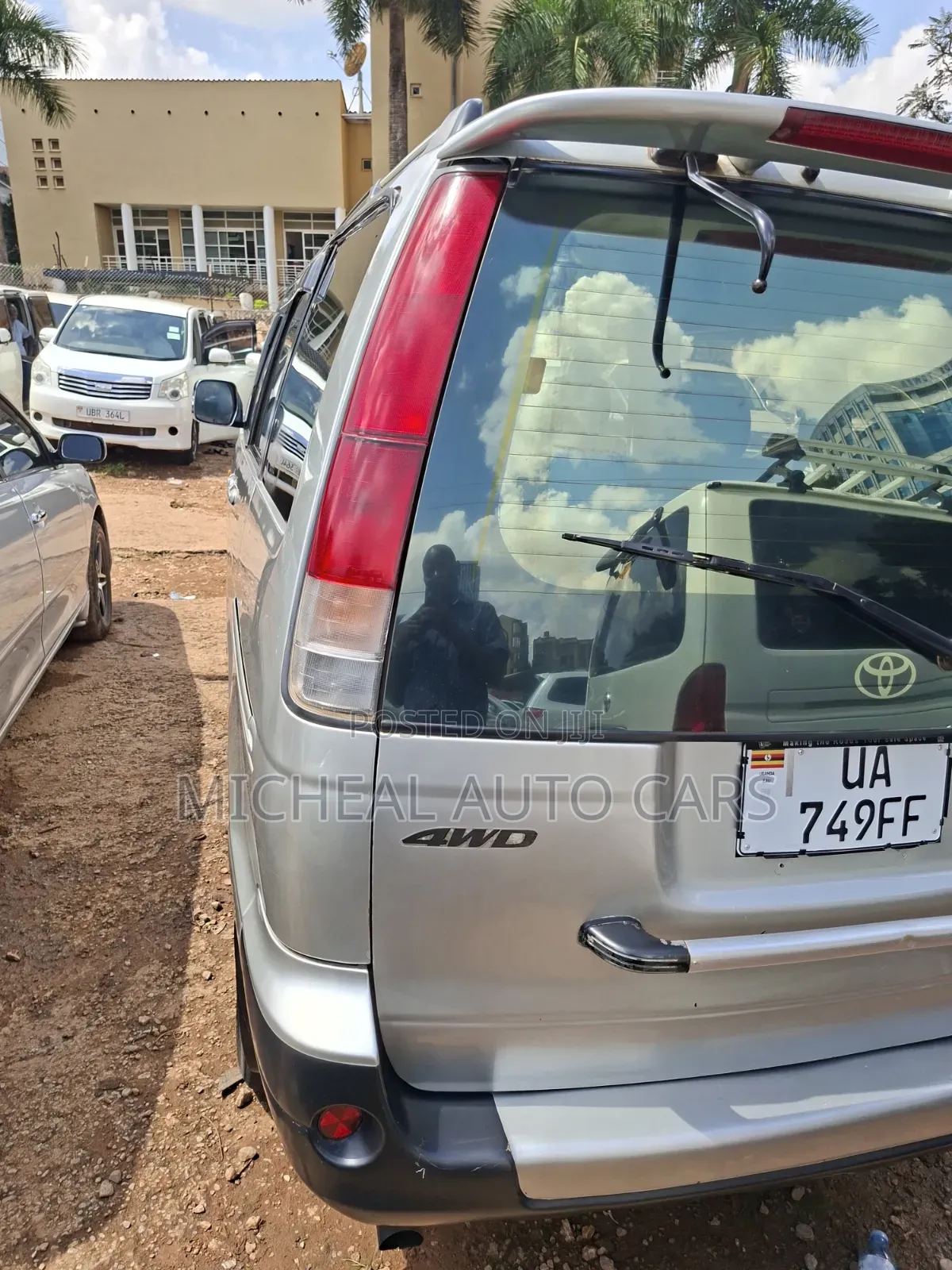 Toyota Noah 2001 Gray