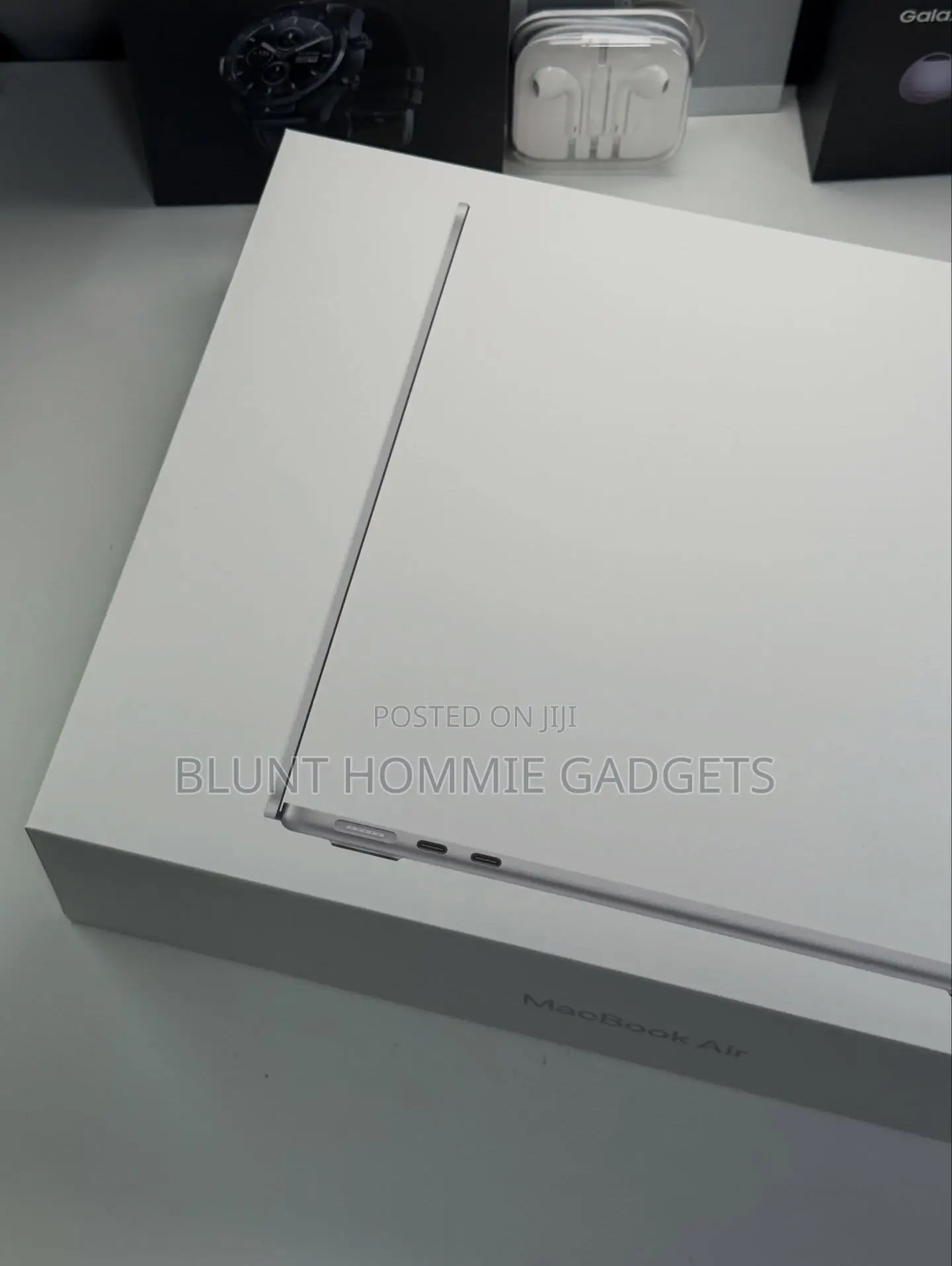 New Laptop Apple MacBook Air 2026 M5 16GB Apple M5 HDD+SSD 500GB