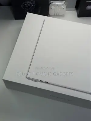 New Laptop Apple MacBook Air 2026 M5 16GB Apple M5 HDD+SSD 500GB