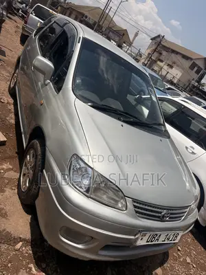 Toyota Corolla Spacio 1999
