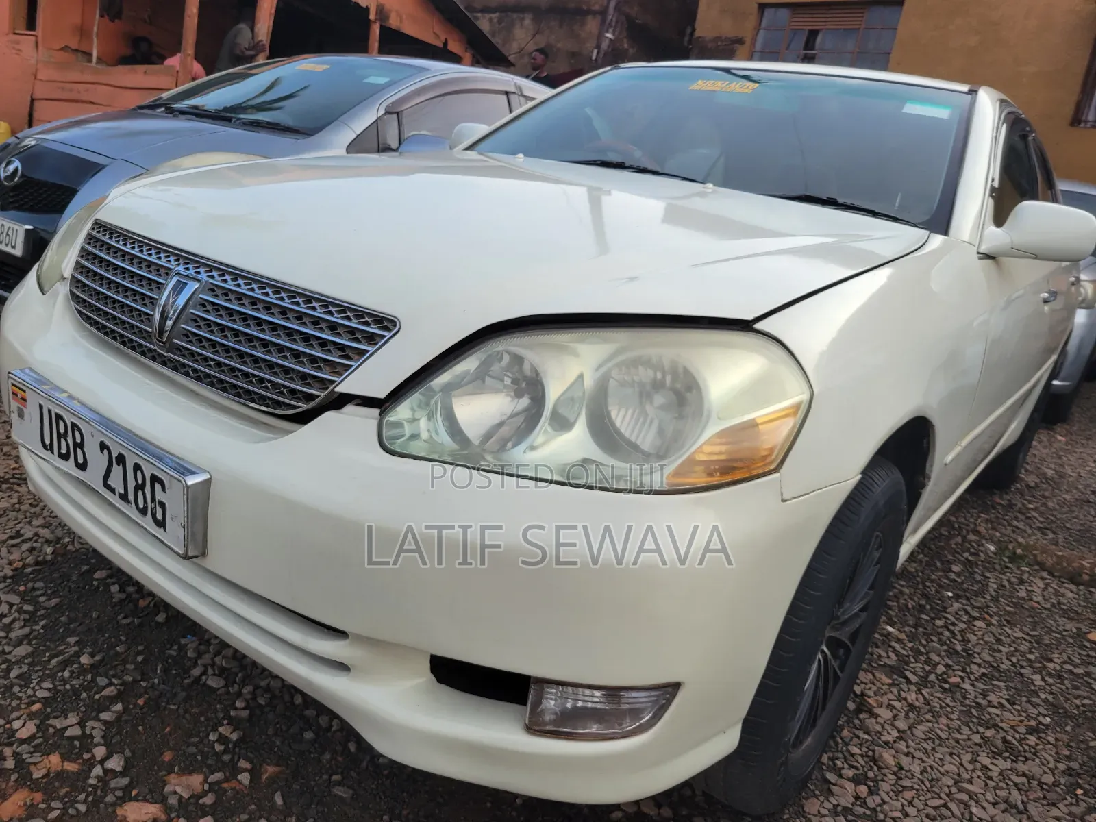 Toyota Mark II 2.0 AWD 2002 White