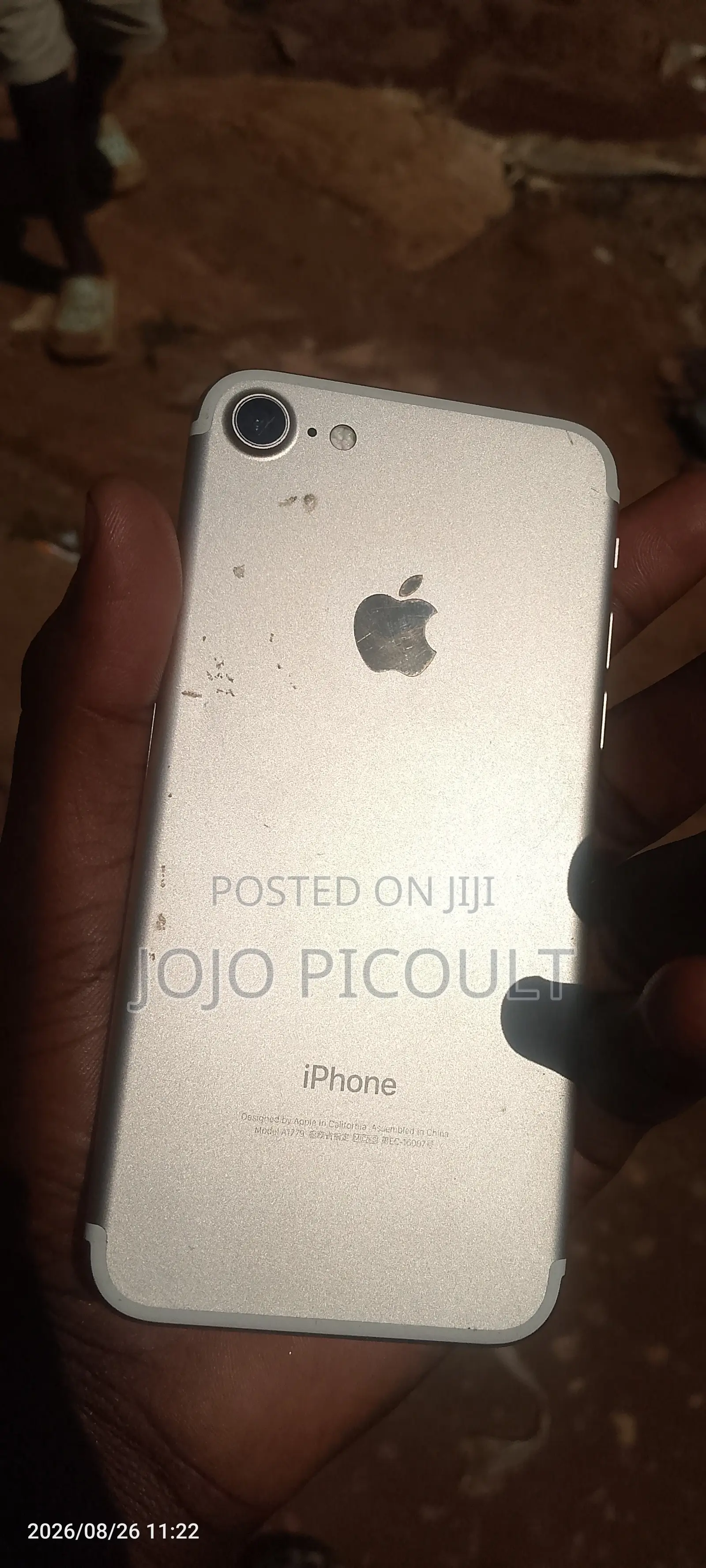 Apple iPhone 7 32 GB Gold