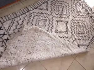 Center Carpet for Sale Black and White