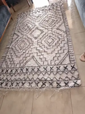 Center Carpet for Sale Black and White