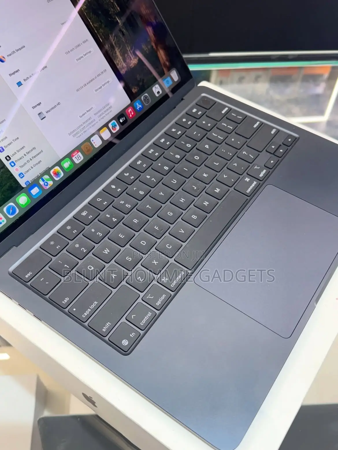 Laptop Apple MacBook Air 2025 M4 8GB Apple M4 HDD+SSD 256GB
