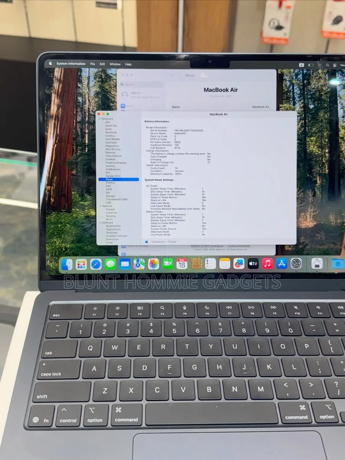 Laptop Apple MacBook Air 2025 M4 8GB Apple M4 HDD+SSD 256GB