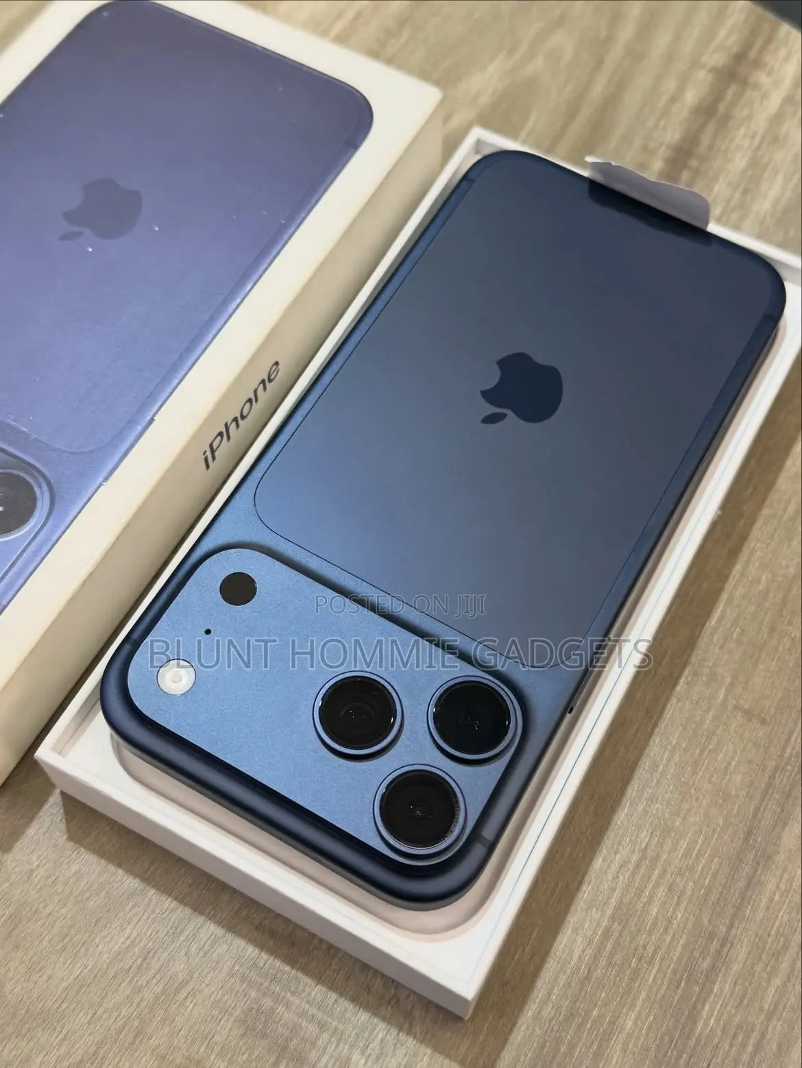 New Apple iPhone 17 Pro Max 1 TB Blue