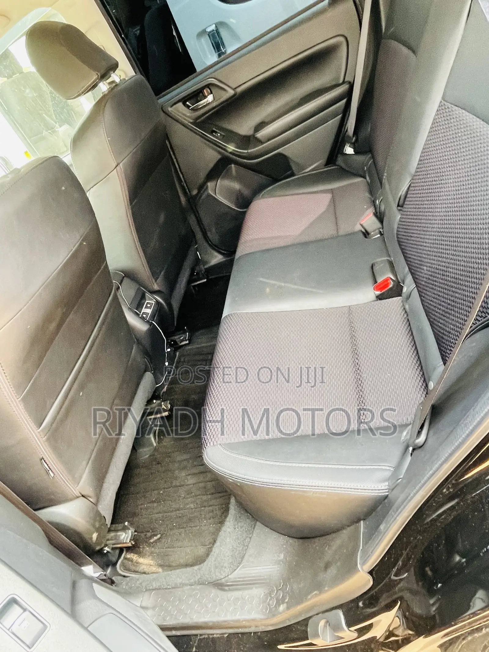 Subaru Forester 2018 Black
