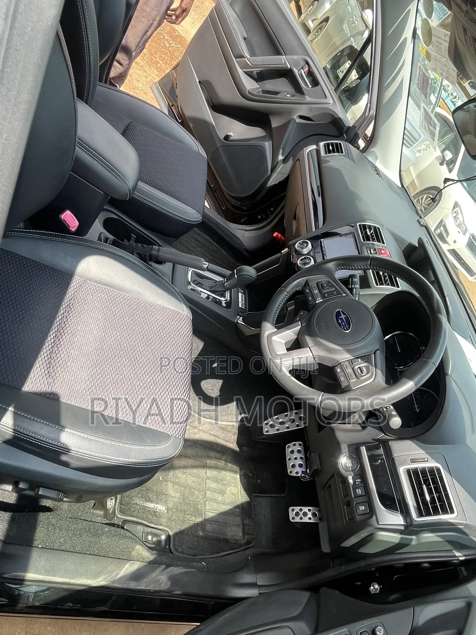Subaru Forester 2018 Black