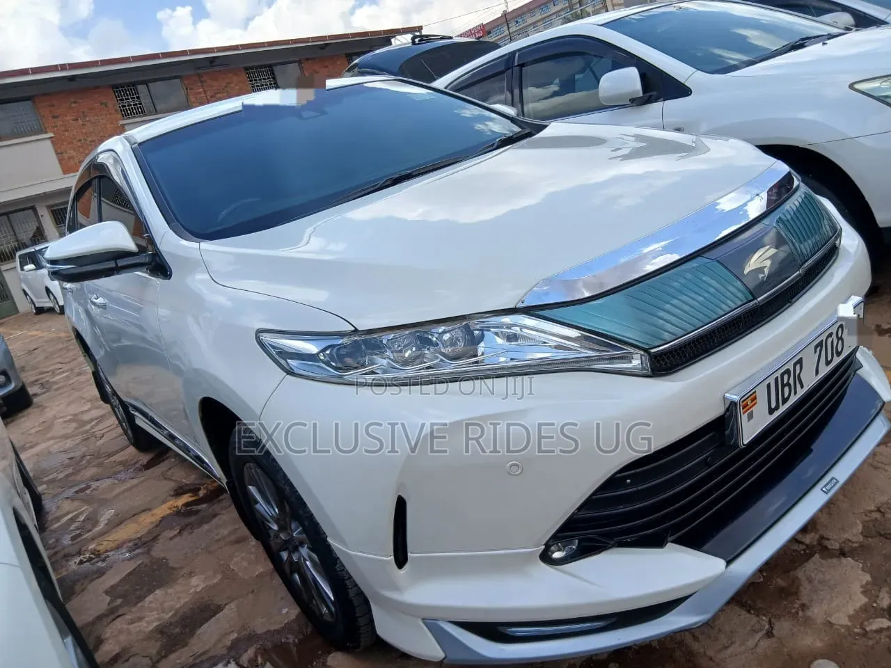 Toyota Harrier 2016 White
