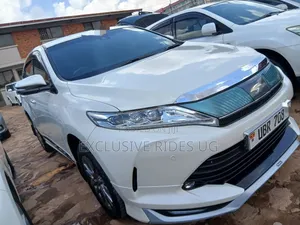 Toyota Harrier 2016 White