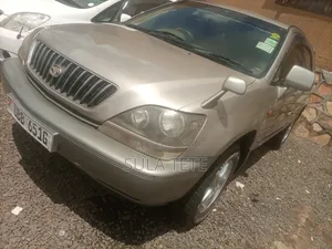 Toyota Harrier 1999 Beige