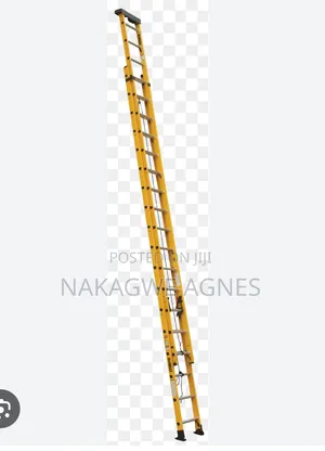 Fibre Glass Extension Ladder (40 Ft Long)