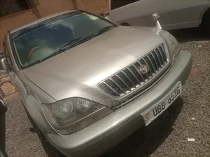 Toyota Harrier 1999 Beige