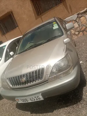 Toyota Harrier 1999 Beige