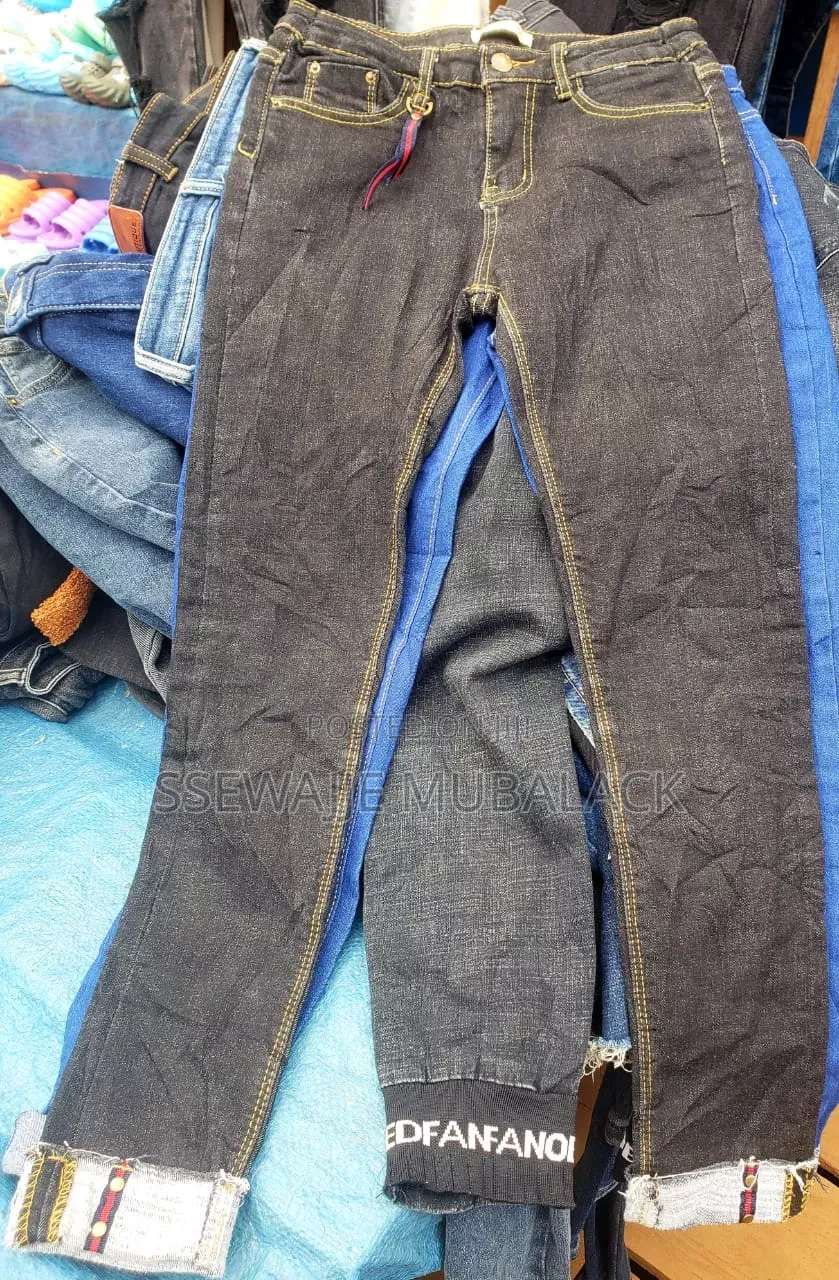 2nd Hand Ladies Jeans