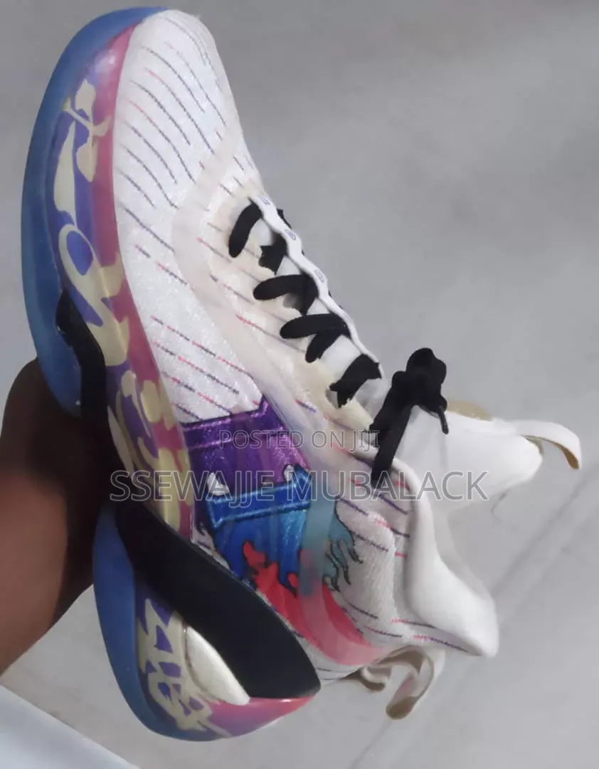 2nd Hand Basketball Shoes
