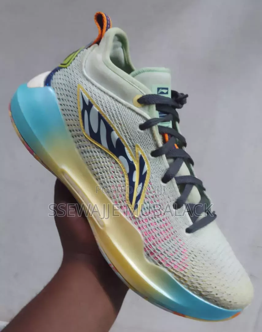 2nd Hand Basketball Shoes