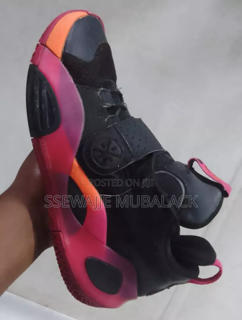 2nd Hand Basketball Shoes
