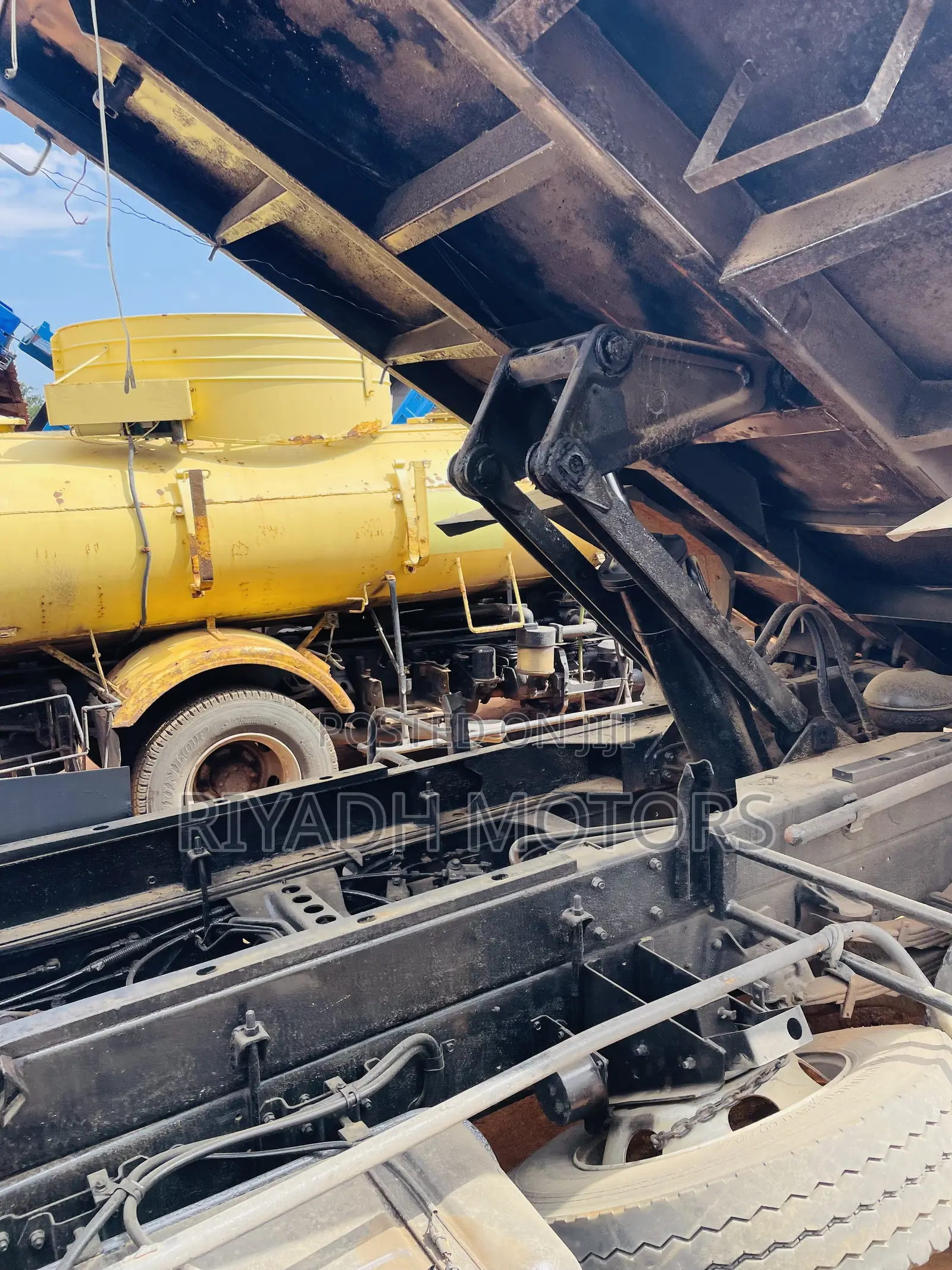 Hino Tipper H07D Engine Clean Piece Deposit 60m and Start Working