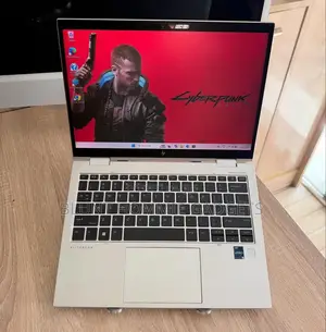 Laptop HP Elite x360 830 G10 8GB Intel Core i5 HDD+SSD 256GB