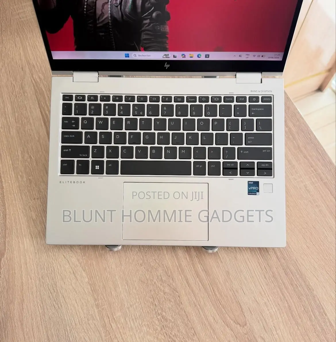 Laptop HP Elite x360 830 G10 8GB Intel Core i5 HDD+SSD 256GB