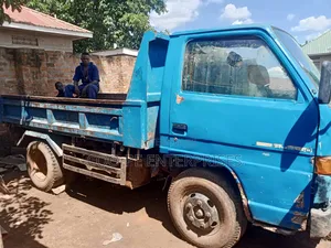 Isuzu Elf Tipper 18.5m