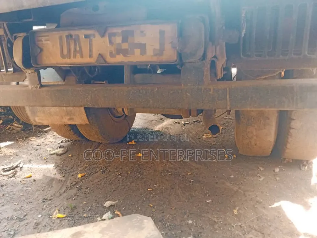 Isuzu Elf Tipper 18.5m