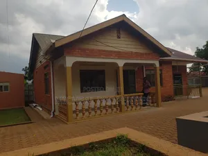 2bdrm House in Kanyanya Gayaza Rd , Kawempe for rent