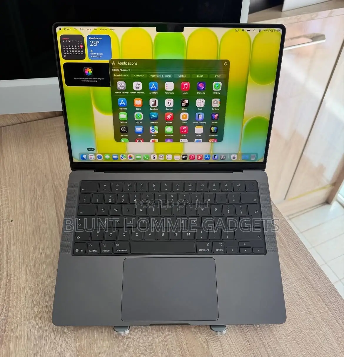 Laptop Apple MacBook Pro 2025 M5 16GB Apple M5 HDD+SSD 256GB