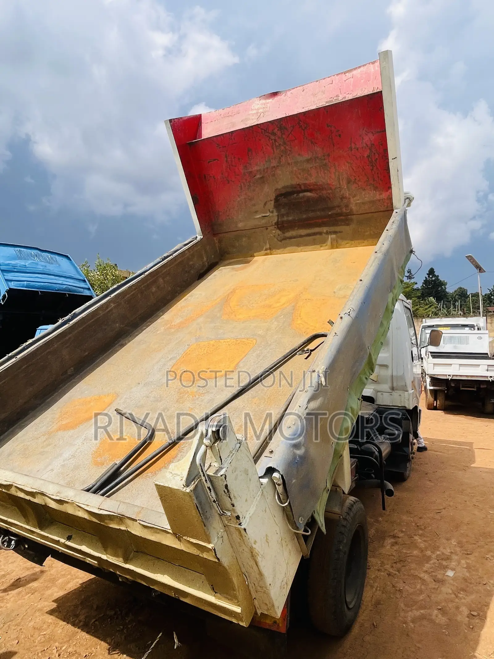 Hino Tipper H07D Engine Clean Piece Deposit 60m and Start Working
