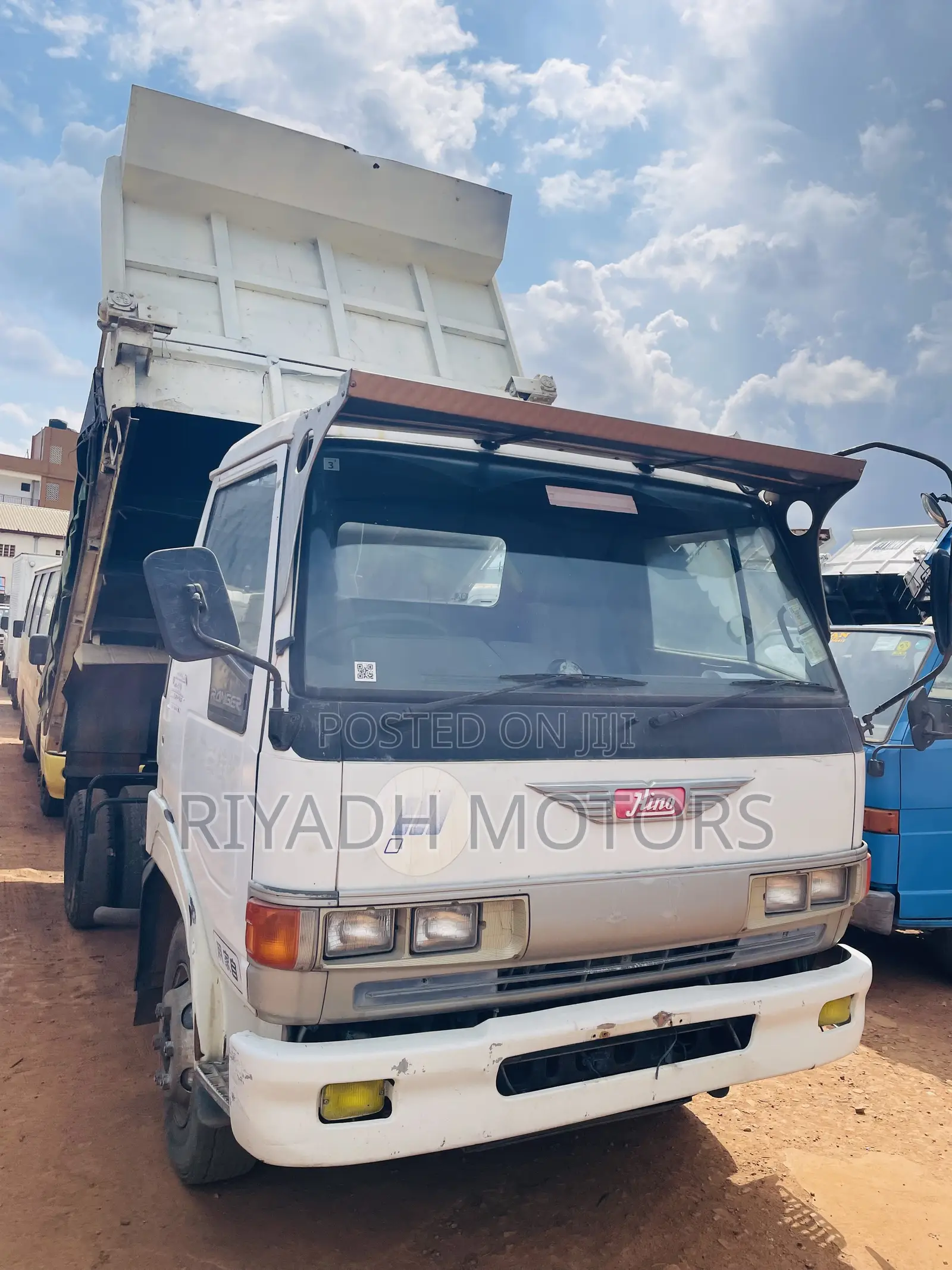 Hino Tipper H07D Engine Clean Piece Deposit 60m and Start Working